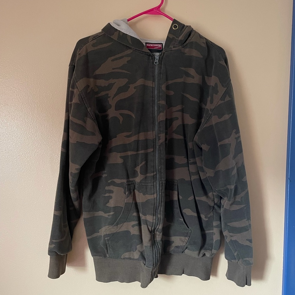 Back country camo zip up jacket